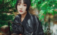 小妓女初次陪客睡觉视频